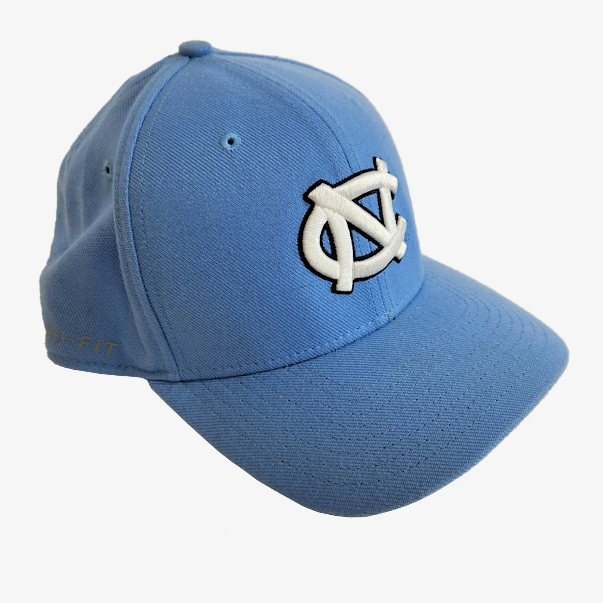Nike Swoosh Tar Heels Cap