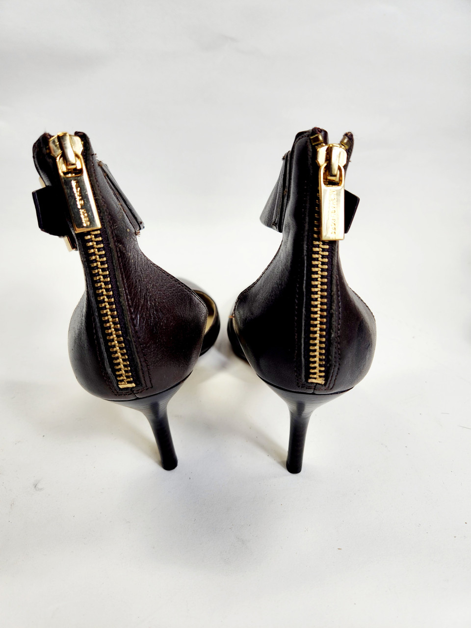 Black & Gold Flat Sandals – HEEL & BUCKLE LONDON