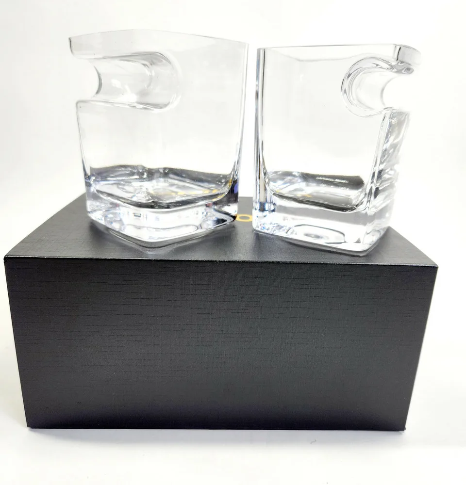 Cigar holder whiskey glasses