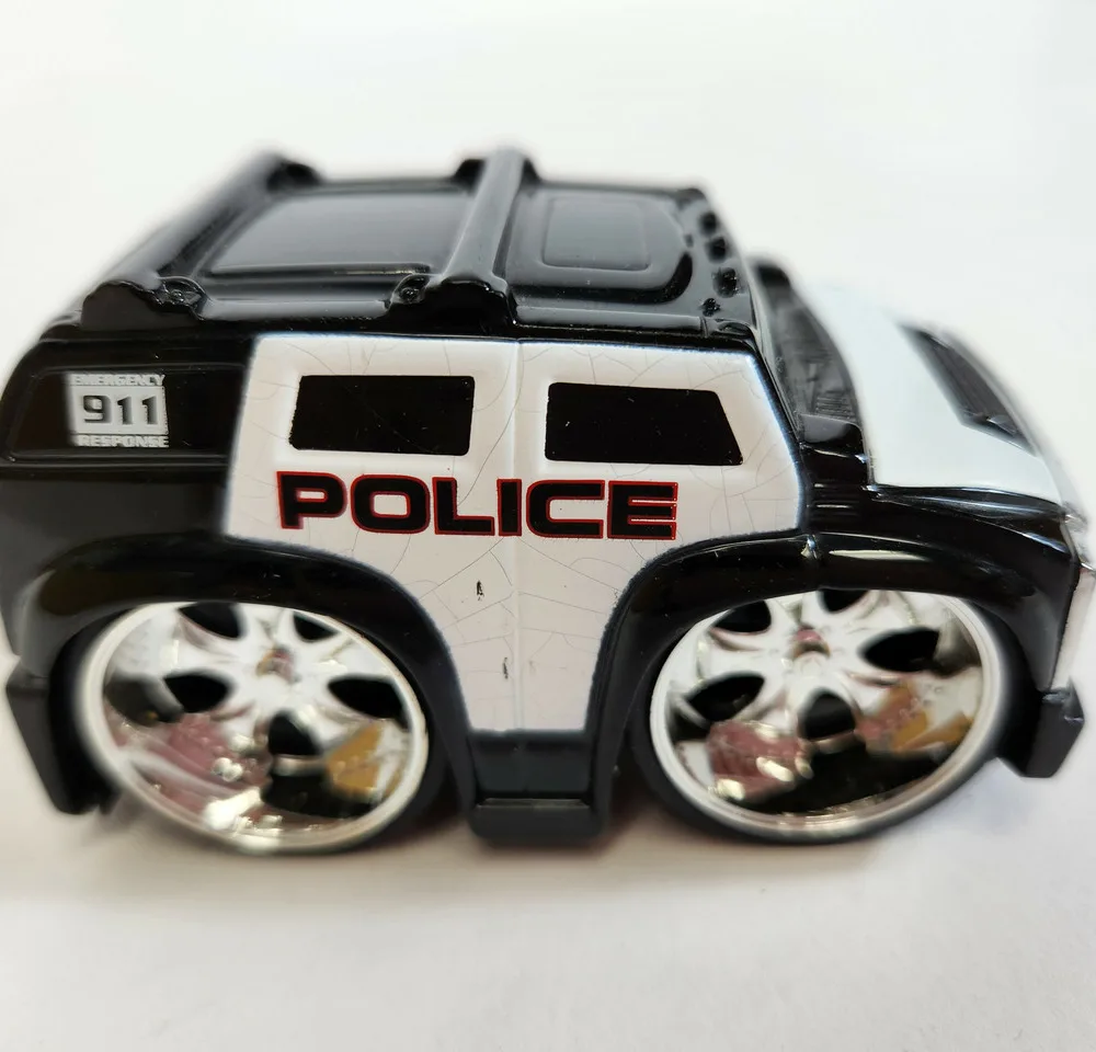 Police Hummer Die-cast Car