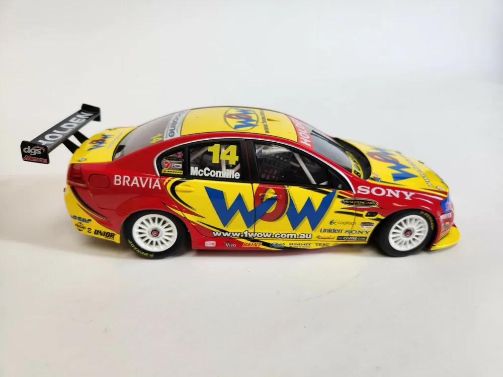 BIANTE Yellow Wow #14 Holden VE Commodore V8 Model Supercar