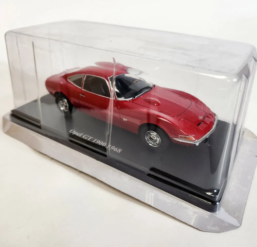 HACHETTE 1968 Opel GT 1900 Die-cast Car, red