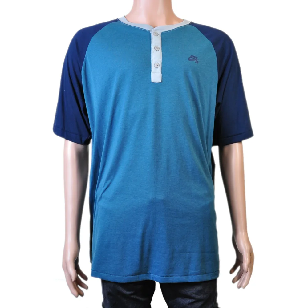 Nike SB button-up t-shirt