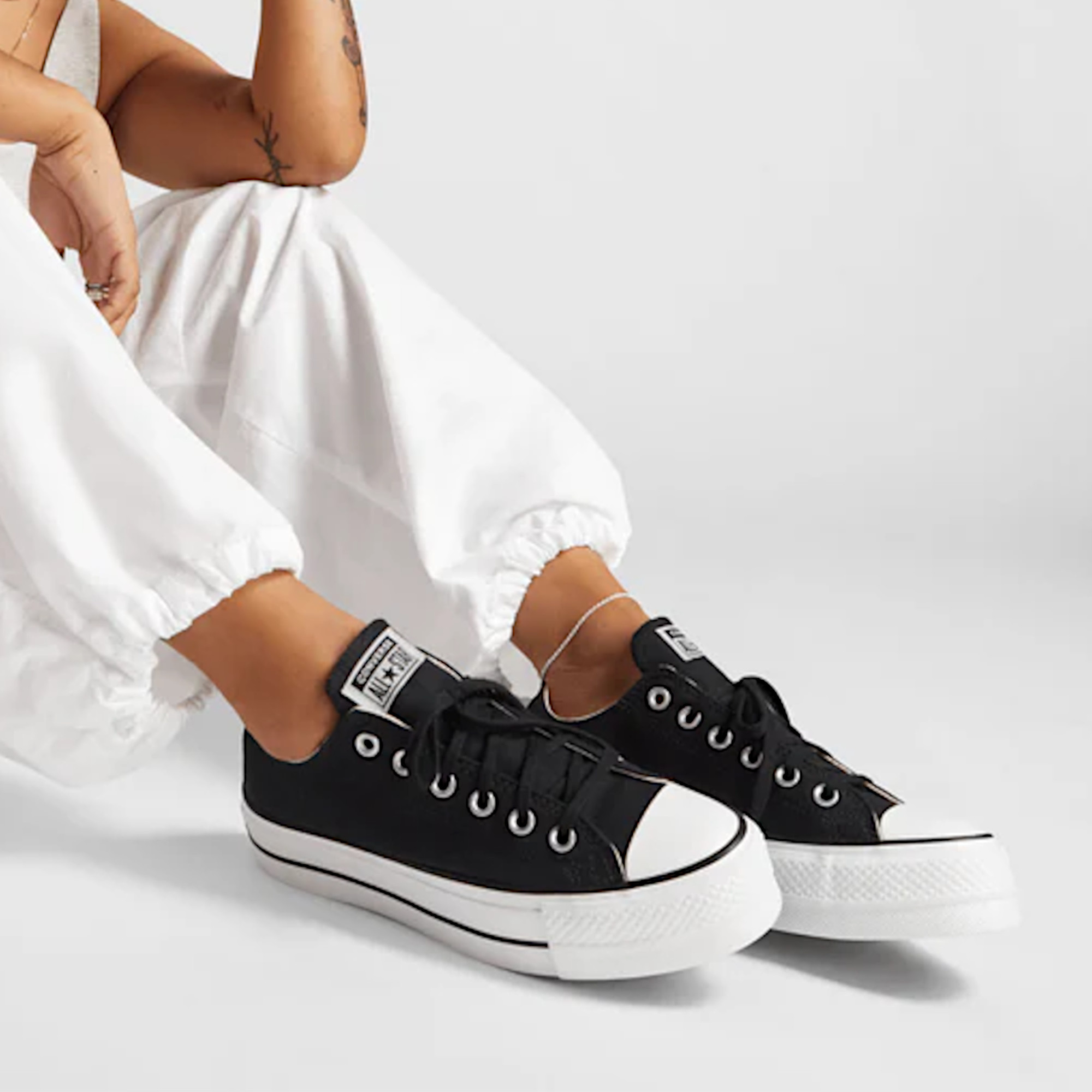 Converse Women's Chuck Taylor