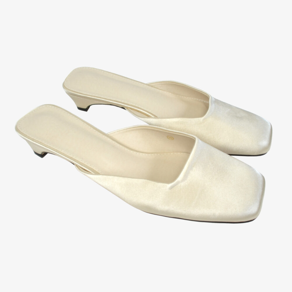 Coutgo Champagne Mules