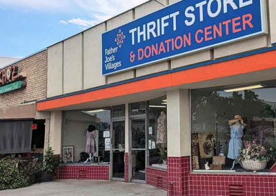 The Massive Thrift Store In California Where You Can Fill Your Whole Cart For $30