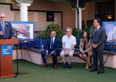 Philanthropist Irwin Jacobs donates $50 million to build homeless center downtown – San Diego Union-Tribune
